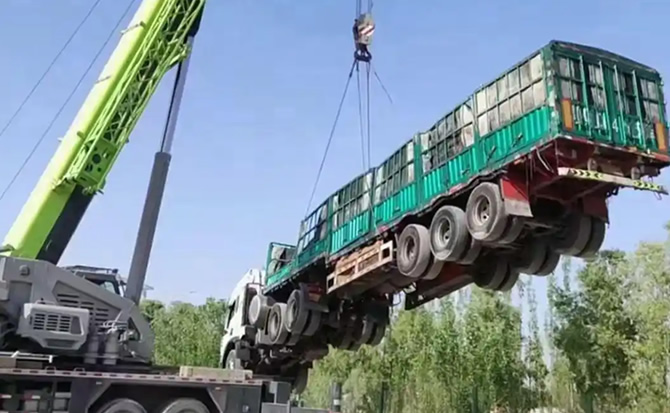 澄江道路脱困救援案例